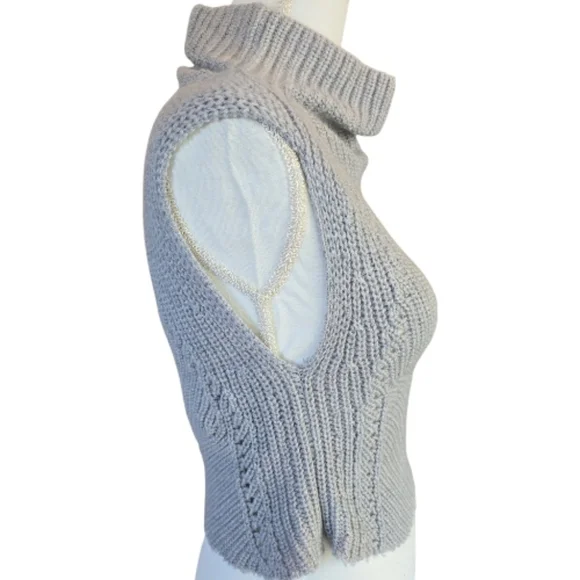 Wilfred Cowl Neck Sleeveless 100% Wool Sweater Cropped Size XS Gray Raw Hem - Picture 8 of 8